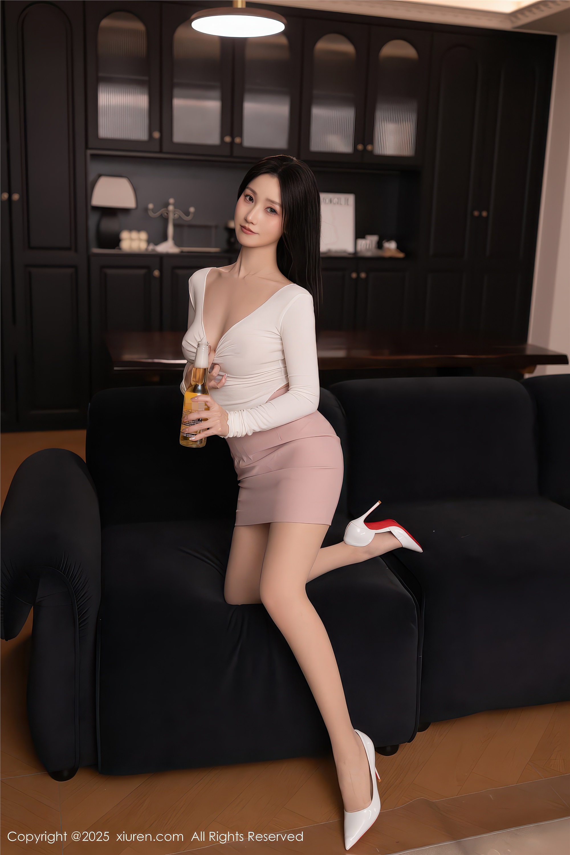 Xiuren秀人网 2025.12.24 NO.11147 杏子Yada